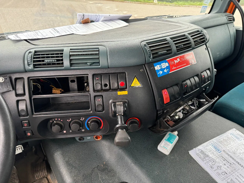 Camião chassi DAF CF 75.310 6X4 EURO 3 FULL STEEL MANUAL GEARBOX: foto 12