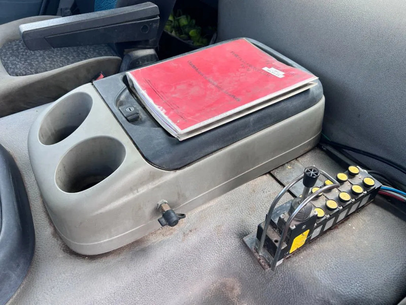 Camião multibenne DAF CF 85.360 6X2 EURO 5 HYVA SKIPLOADER + NIDO: foto 20