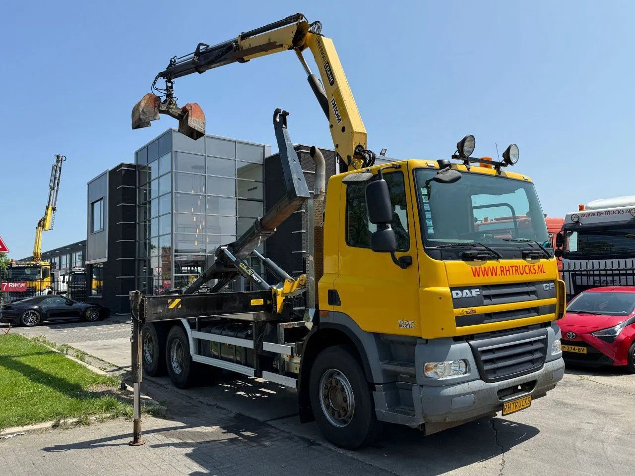 DAF CF 85.410 6X4 - EURO 5 + PALFINGER PK15500 + REM - Camião grua: foto 2 DAF CF 85.410 6X4 - EURO 5 + PALFINGER PK15500 + REM - Camião grua: foto 2