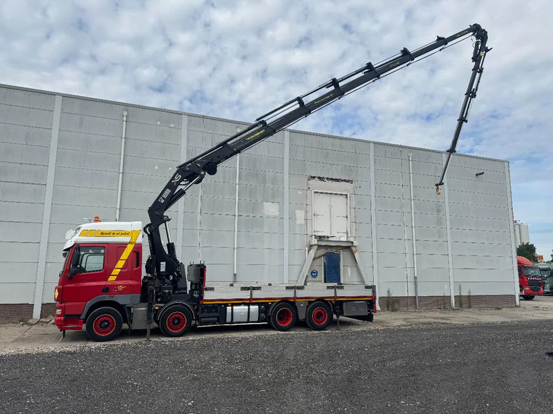 DAF CF 85.460 8X2 HIAB 477E-7 + JIB 75X + REMOTE CONTROL - Camião grua: foto 3 DAF CF 85.460 8X2 HIAB 477E-7 + JIB 75X + REMOTE CONTROL - Camião grua: foto 3