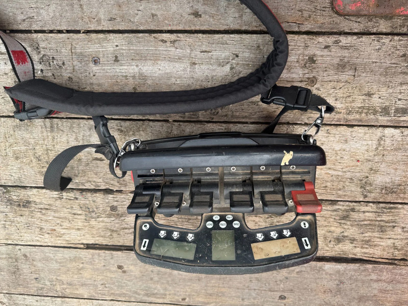 DAF CF 85.460 8X2 HIAB 477E-7 + JIB 75X + REMOTE CONTROL - Camião grua: foto 5 DAF CF 85.460 8X2 HIAB 477E-7 + JIB 75X + REMOTE CONTROL - Camião grua: foto 5