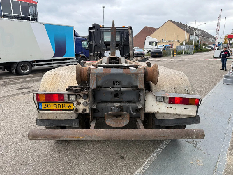 DAF CF 85.460 8X4 EURO 5 - FULL STEEL SUSP. - MANUAL GEAR - BIG AXLES + VDL HOOKLIFT - Camião polibenne: foto 5 DAF CF 85.460 8X4 EURO 5 - FULL STEEL SUSP. - MANUAL GEAR - BIG AXLES + VDL HOOKLIFT - Camião polibenne: foto 5