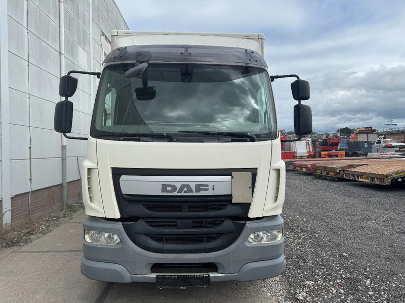 DAF LF 320 4X2 EURO 6 DHOLLANDIA LIFT BOX - Camião furgão: foto 2 DAF LF 320 4X2 EURO 6 DHOLLANDIA LIFT BOX - Camião furgão: foto 2