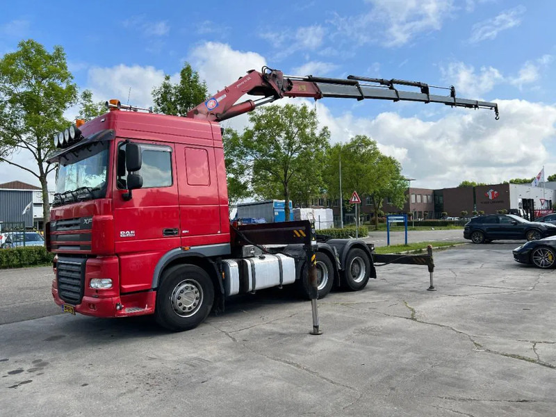 DAF XF 105.460 6X4 EURO 5 + HMF 4220 K6 + REMOTE CONTROL + RETARDER - Camião grua: foto 3 DAF XF 105.460 6X4 EURO 5 + HMF 4220 K6 + REMOTE CONTROL + RETARDER - Camião grua: foto 3