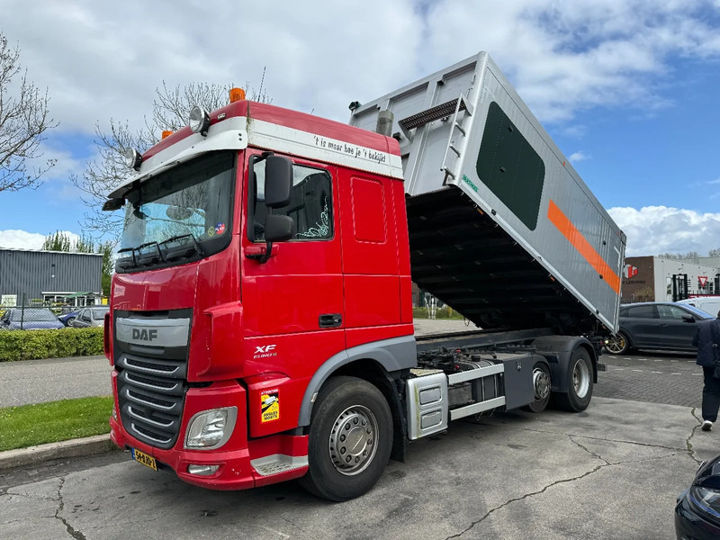 DAF XF 460 6X2 EURO 6 + BULTHUIS TIPPER - Camião basculante: foto 1 DAF XF 460 6X2 EURO 6 + BULTHUIS TIPPER - Camião basculante: foto 1