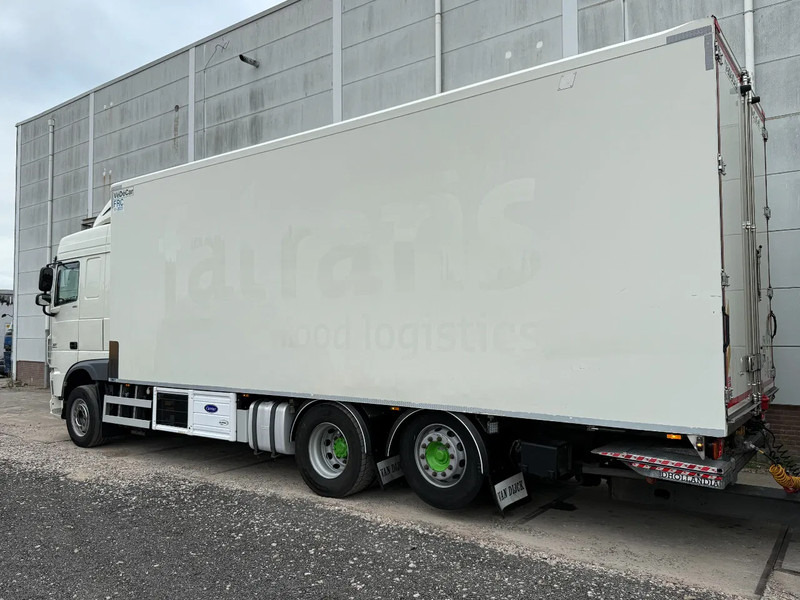 DAF XF 460 6X2 YEAR 2017 COMPLETE! + CARRIER SUPRA 850 + DHOLLANDIA - Camião frigorífico: foto 2 DAF XF 460 6X2 YEAR 2017 COMPLETE! + CARRIER SUPRA 850 + DHOLLANDIA - Camião frigorífico: foto 2