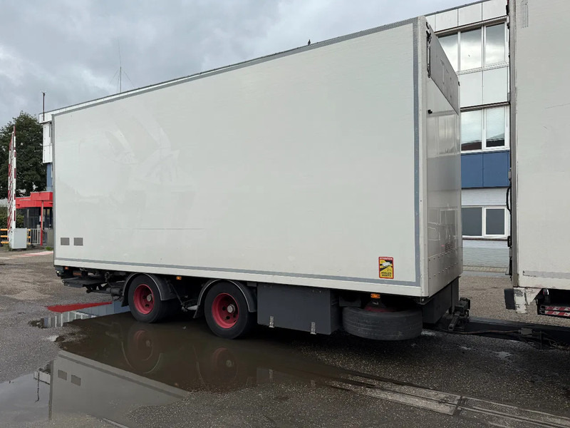 DAF XF 480 6X2 + 2 AXLE HANGER + TRS COOLING + DHOLLANDIA LIFT (2x) - Camião frigorífico: foto 5 DAF XF 480 6X2 + 2 AXLE HANGER + TRS COOLING + DHOLLANDIA LIFT (2x) - Camião frigorífico: foto 5
