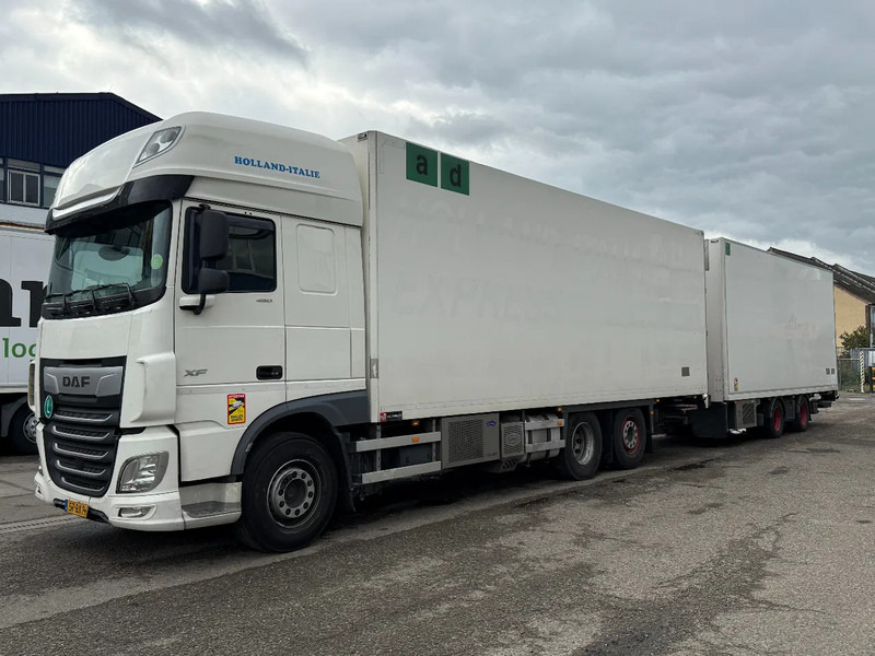 DAF XF 480 6X2 + 2 AXLE HANGER + TRS COOLING + DHOLLANDIA LIFT (2x) - Camião frigorífico: foto 1 DAF XF 480 6X2 + 2 AXLE HANGER + TRS COOLING + DHOLLANDIA LIFT (2x) - Camião frigorífico: foto 1
