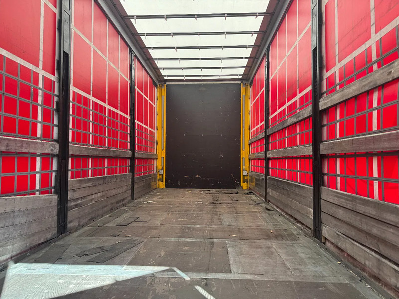 DAF XF 480 6X2 JUMBO + WECON HANGER SLIDING ROOF + TÜV TILL 02-2026 - Camião de lona: foto 5 DAF XF 480 6X2 JUMBO + WECON HANGER SLIDING ROOF + TÜV TILL 02-2026 - Camião de lona: foto 5