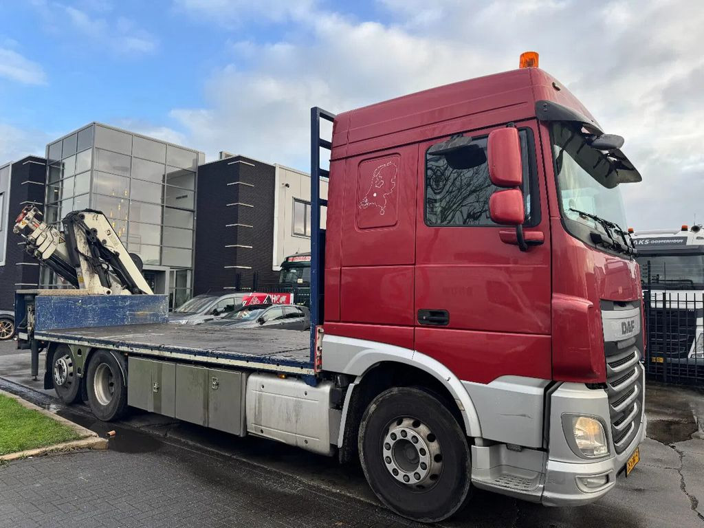 DAF XF 510 6X2 EURO 6 + HIAB 166 HI PRO + REMOTE CON - Camião de caixa aberta/ Plataforma, Camião grua: foto 5 DAF XF 510 6X2 EURO 6 + HIAB 166 HI PRO + REMOTE CON - Camião de caixa aberta/ Plataforma, Camião grua: foto 5
