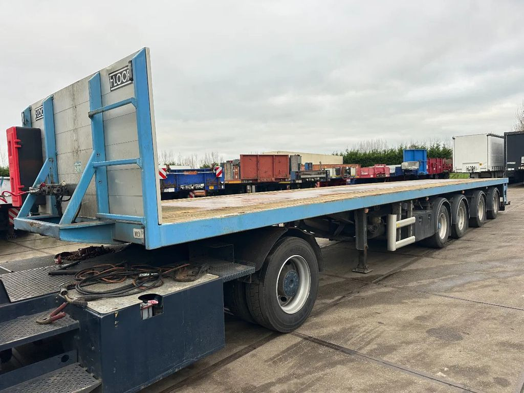 Floor 2 AXLE STEERING an 2 LIFT AXLE - Semi-reboque plataforma/ Caixa aberta: foto 1 Floor 2 AXLE STEERING an 2 LIFT AXLE - Semi-reboque plataforma/ Caixa aberta: foto 1