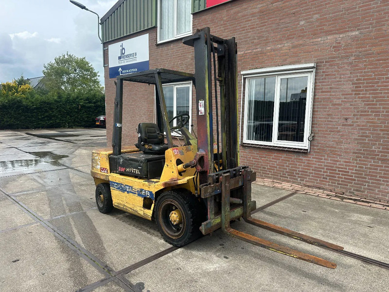 Hyster H3.00XL - 3 TONS - Empilhadeira a diesel: foto 3 Hyster H3.00XL - 3 TONS - Empilhadeira a diesel: foto 3