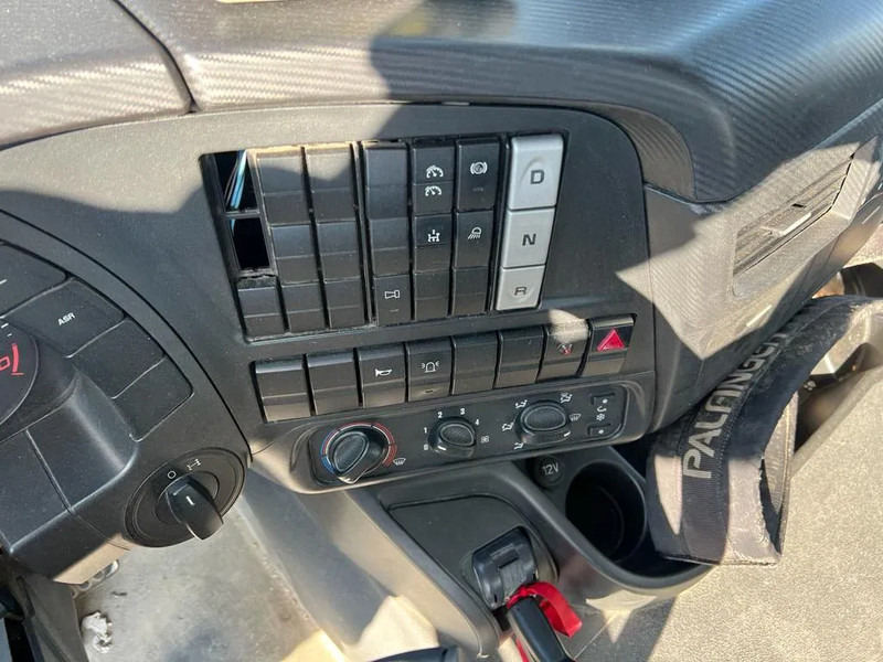Camião de caixa aberta/ Plataforma, Camião grua Iveco Stralis 310 PALFINGER PK14002 - MOTOR DEFECT: foto 16