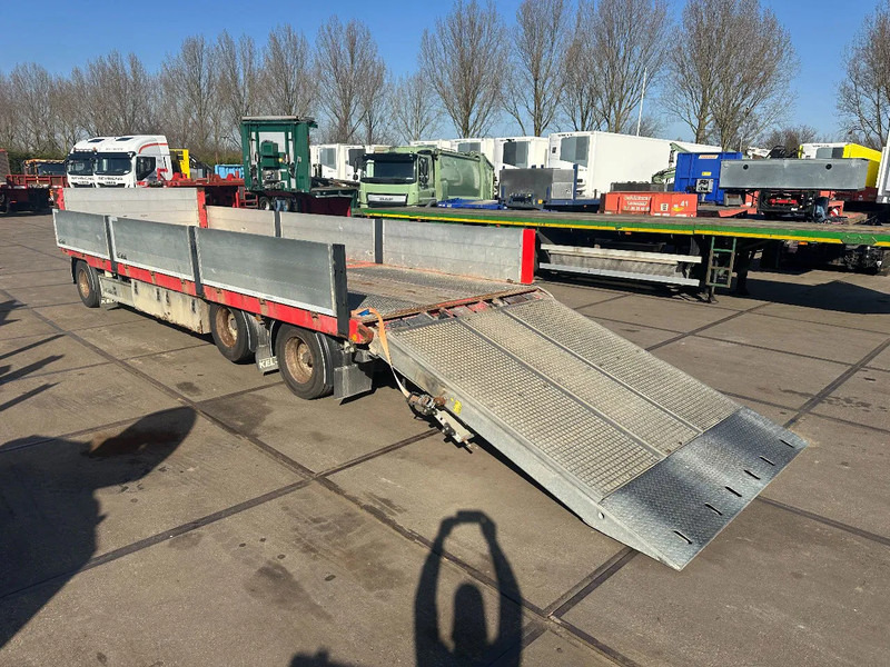 KEL-BERG 3 AXLE , RAMP 2E LIFT AXLE - Reboque plataforma/ Caixa aberta: foto 4 KEL-BERG 3 AXLE , RAMP 2E LIFT AXLE - Reboque plataforma/ Caixa aberta: foto 4