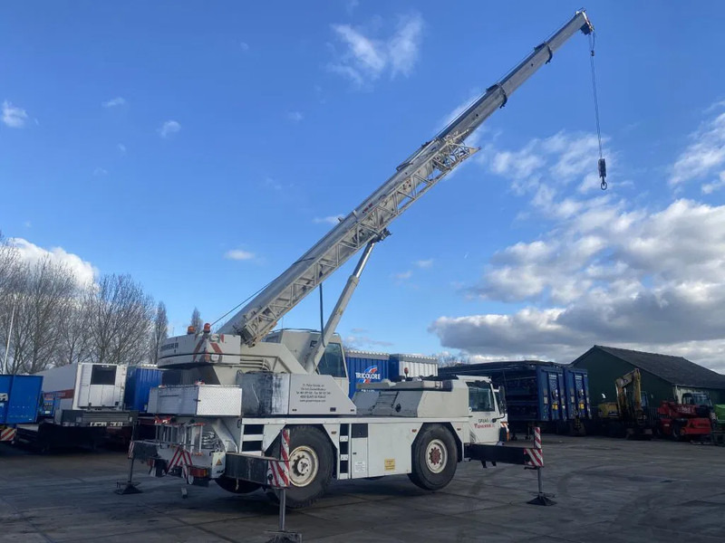 Liebherr LTM1030 - Grua todo o terreno: foto 2 Liebherr LTM1030 - Grua todo o terreno: foto 2