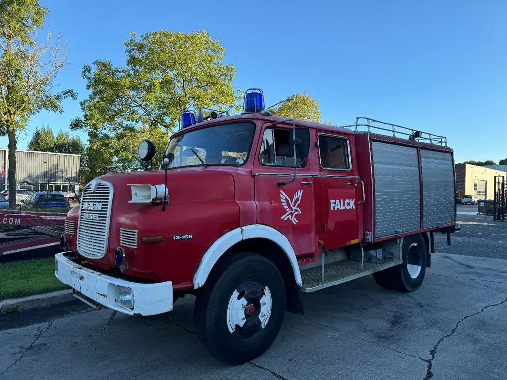 MAN 13 4X2 FIRE TRUCK - Carro de bombeiro: foto 1 MAN 13 4X2 FIRE TRUCK - Carro de bombeiro: foto 1