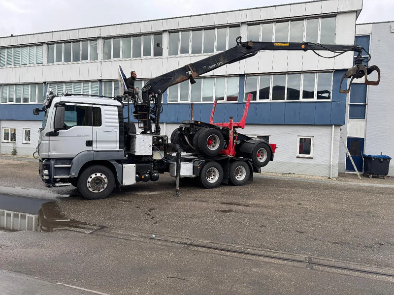 MAN TGS 33.480 6X4 + HIAB 251S.82 + TRAILER 2 AXLE KRAEMER - Camião de transporte de madeira, Camião grua: foto 2 MAN TGS 33.480 6X4 + HIAB 251S.82 + TRAILER 2 AXLE KRAEMER - Camião de transporte de madeira, Camião grua: foto 2