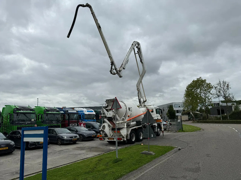 MAN TGS 35.400 8X4 PUTZMEISTER PUMP 21-3 + LIEBHERR MIXER - Autobomba de betão: foto 4 MAN TGS 35.400 8X4 PUTZMEISTER PUMP 21-3 + LIEBHERR MIXER - Autobomba de betão: foto 4