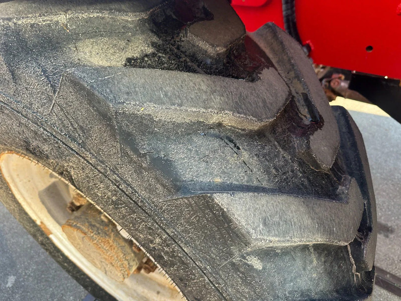 Empilhador telescópico Manitou MT1335h EASY 75D, AUXILIARY HYDRAULIC PLUMBING,: foto 14