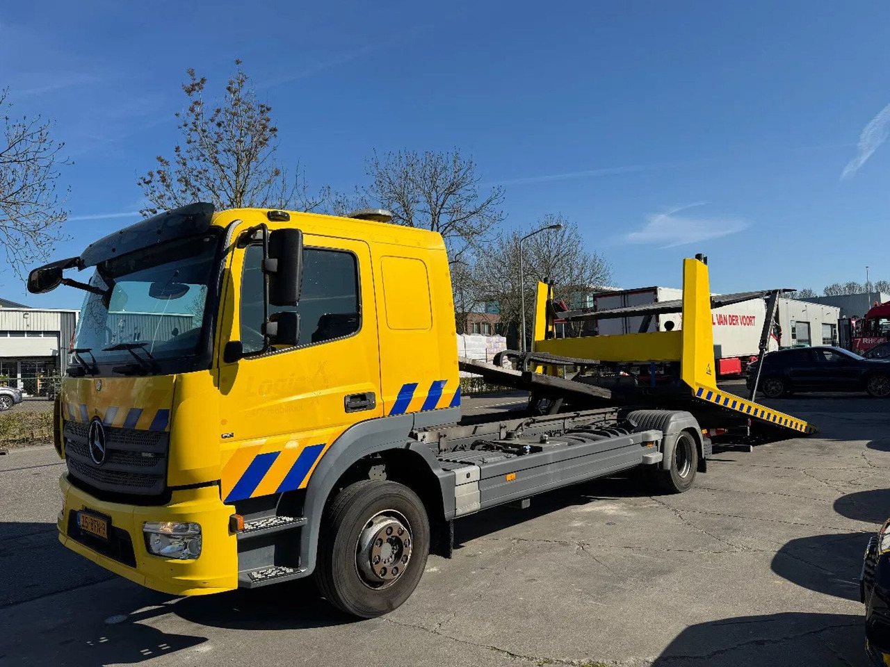 Mercedes-Benz Atego 1524 4X2 EURO 6 FALKOM DOUBLE DECK + WINCH - Caminhão reboque: foto 2 Mercedes-Benz Atego 1524 4X2 EURO 6 FALKOM DOUBLE DECK + WINCH - Caminhão reboque: foto 2