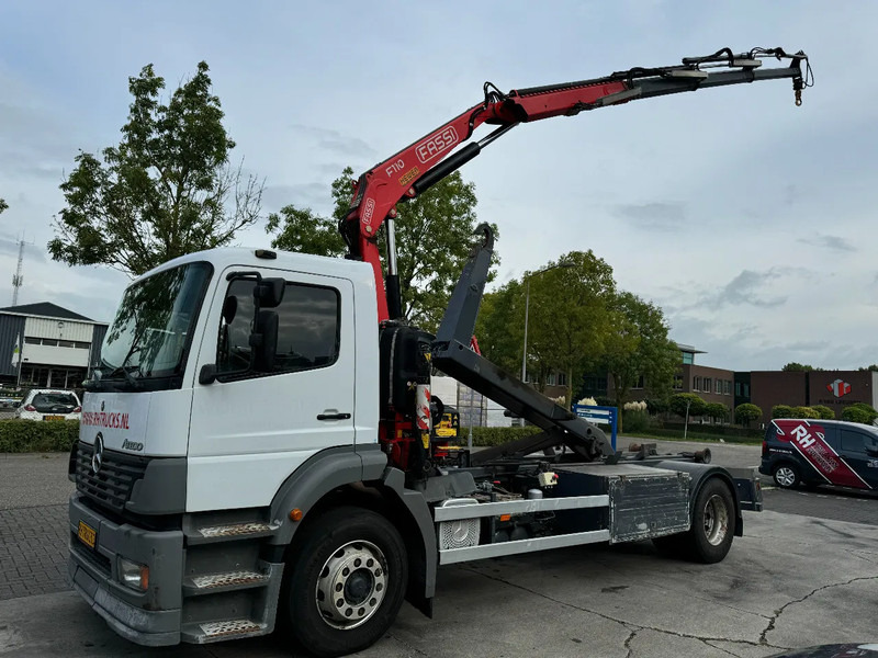 Mercedes-Benz Atego 1923 + 2011 FASSI F110 + 2011 VDS HOOKLIFT - Camião grua: foto 3 Mercedes-Benz Atego 1923 + 2011 FASSI F110 + 2011 VDS HOOKLIFT - Camião grua: foto 3