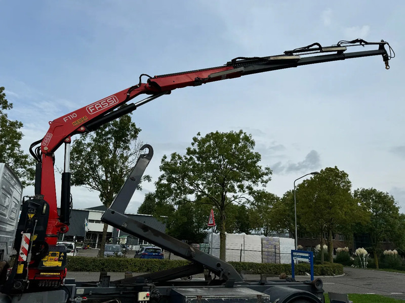 Mercedes-Benz Atego 1923 + 2011 FASSI F110 + 2011 VDS HOOKLIFT - Camião grua: foto 5 Mercedes-Benz Atego 1923 + 2011 FASSI F110 + 2011 VDS HOOKLIFT - Camião grua: foto 5