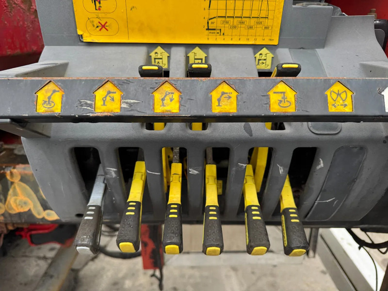 Leasing de Palfinger PK 18002 + REMOTE + GRAPPLE + 5 HYDRAULIC EXTENTIONS PK 18002 EH Palfinger PK 18002 + REMOTE + GRAPPLE + 5 HYDRAULIC EXTENTIONS PK 18002 EH: foto 7