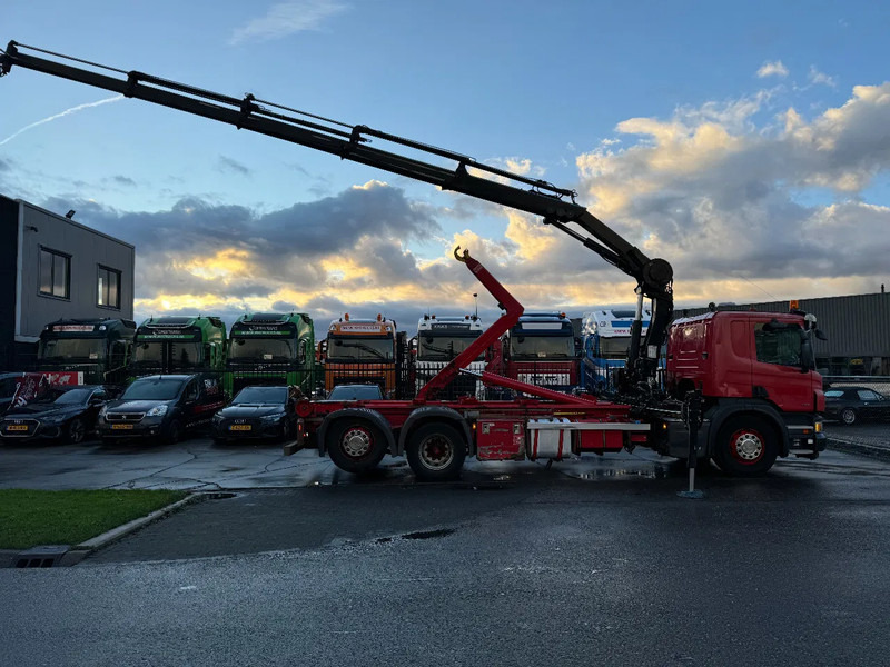 Scania P320 6X2 - EURO 6 + HIAB XS 144 HIPRO + REMOTE + HIAB HOOK + RETARDER - Camião polibenne, Camião grua: foto 5 Scania P320 6X2 - EURO 6 + HIAB XS 144 HIPRO + REMOTE + HIAB HOOK + RETARDER - Camião polibenne, Camião grua: foto 5