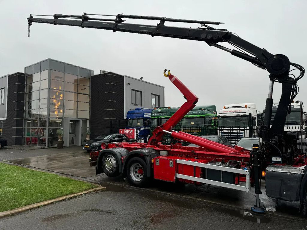 Scania P320 6X2 HIAB 20T + HIAB 144 E4 - Camião polibenne, Camião grua: foto 3 Scania P320 6X2 HIAB 20T + HIAB 144 E4 - Camião polibenne, Camião grua: foto 3