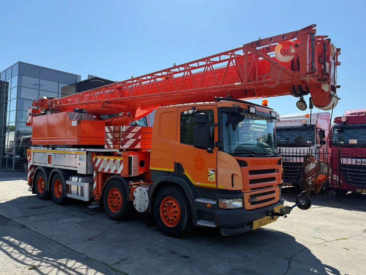 Scania P380 8X4 + FAUN HK40 + FLYJIB + BALLASTBL. 6,9 T - Camião grua: foto 1 Scania P380 8X4 + FAUN HK40 + FLYJIB + BALLASTBL. 6,9 T - Camião grua: foto 1