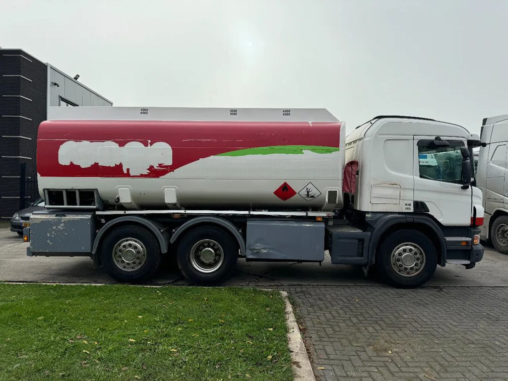 Scania P400 6X2 - EURO 5 + 3 CAMBER + LIFTING AXLE - Caminhão tanque: foto 4 Scania P400 6X2 - EURO 5 + 3 CAMBER + LIFTING AXLE - Caminhão tanque: foto 4
