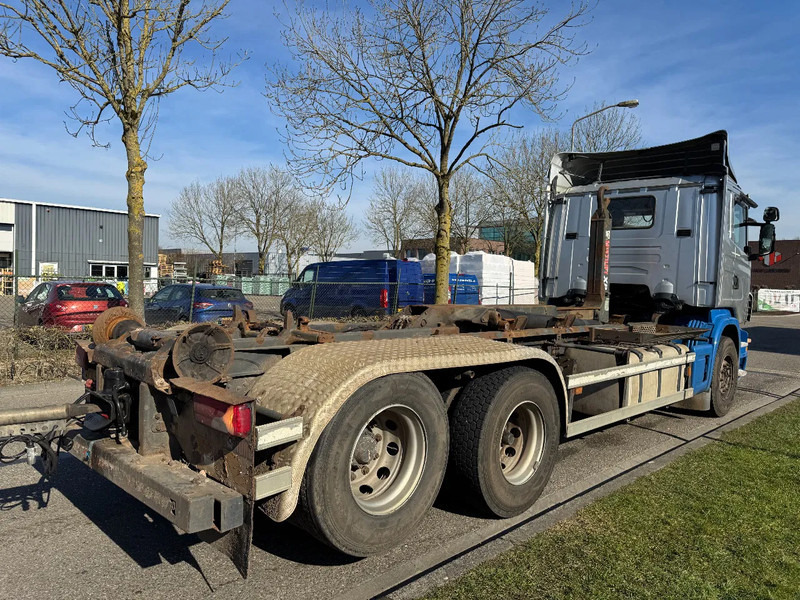 Scania R400 6X2 - EURO 5 + MULTILIFT HOOK + LIFTING AXLE - Camião polibenne: foto 4 Scania R400 6X2 - EURO 5 + MULTILIFT HOOK + LIFTING AXLE - Camião polibenne: foto 4