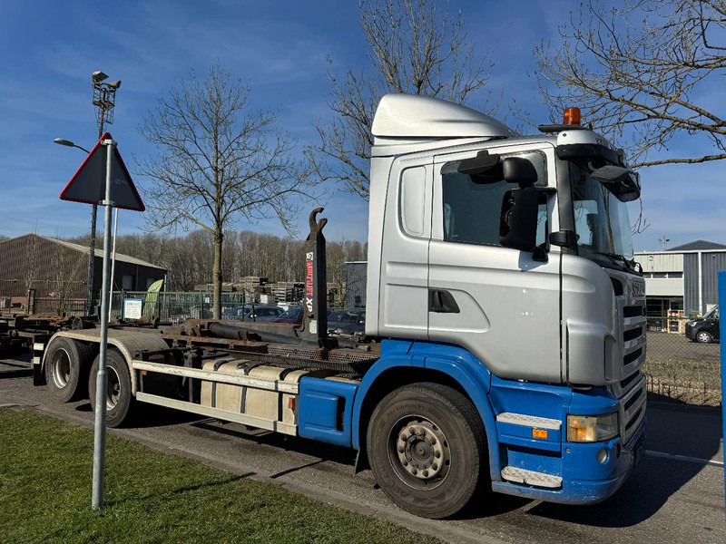 Scania R400 6X2 - EURO 5 + MULTILIFT HOOK + LIFTING AXLE - Camião polibenne: foto 3 Scania R400 6X2 - EURO 5 + MULTILIFT HOOK + LIFTING AXLE - Camião polibenne: foto 3