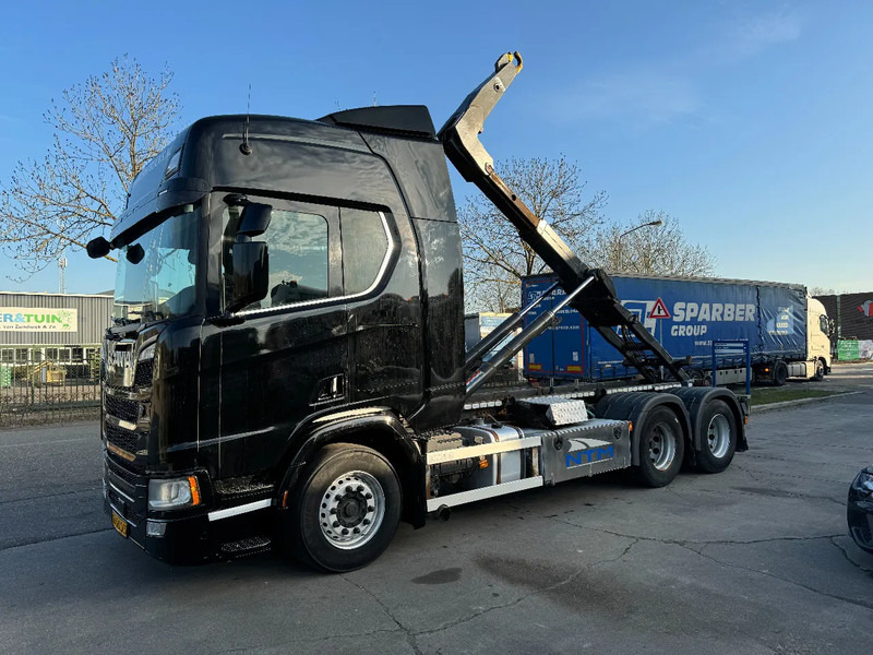 Scania R580 V8 NGS 6X2 EURO 6 VDL 20T HOOK - Camião polibenne: foto 3 Scania R580 V8 NGS 6X2 EURO 6 VDL 20T HOOK - Camião polibenne: foto 3