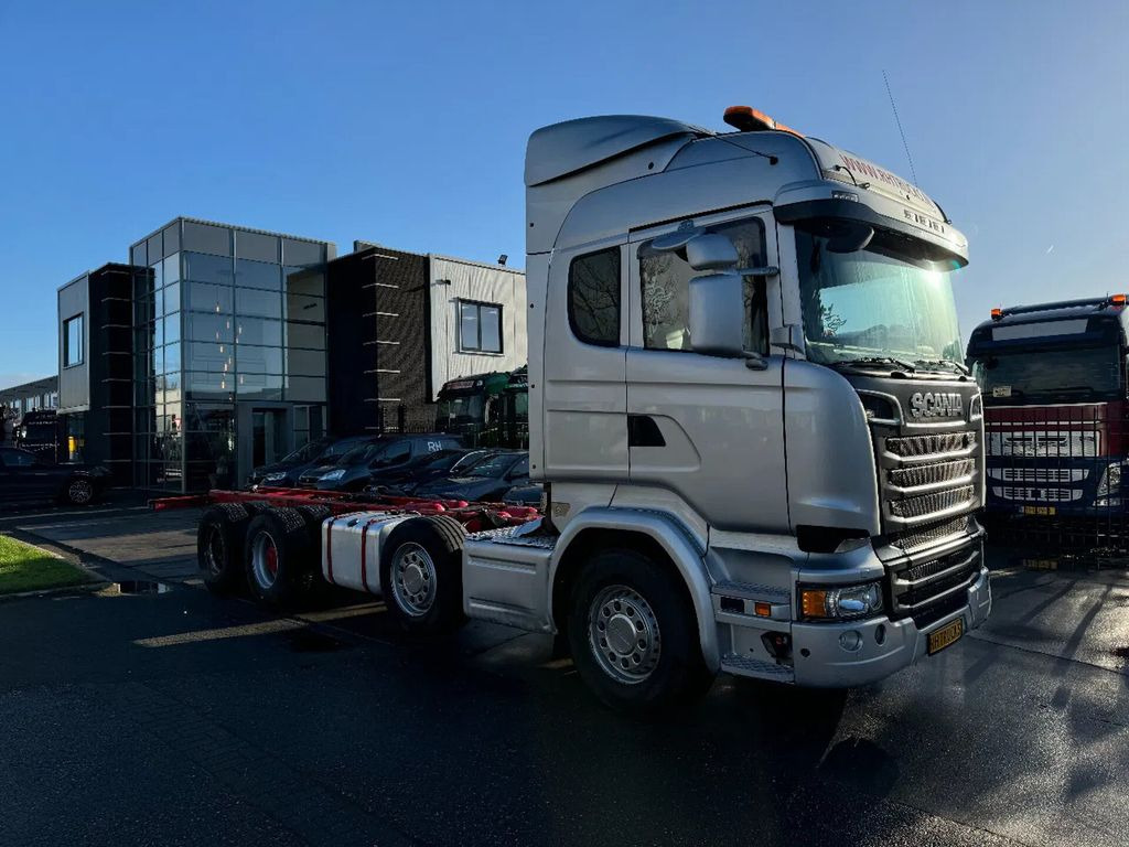 Scania R730 V8 8X4 EURO 6 BIG AXLES - Camião chassi: foto 1 Scania R730 V8 8X4 EURO 6 BIG AXLES - Camião chassi: foto 1