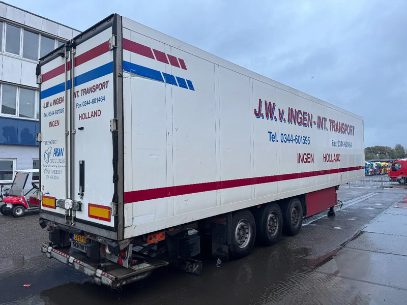 Schmitz Cargobull SKO 24 THERMO KING SL 200E D/E - Semi-reboque frigorífico: foto 2 Schmitz Cargobull SKO 24 THERMO KING SL 200E D/E - Semi-reboque frigorífico: foto 2