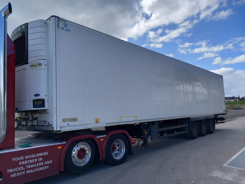 Schmitz Cargobull Schmitz Cargobull PRICES FROM €6950 TO €8950,- 40 X CARRIER 1850 MT D/E SAF AXELS - Semi-reboque frigorífico: foto 5 Schmitz Cargobull Schmitz Cargobull PRICES FROM €6950 TO €8950,- 40 X CARRIER 1850 MT D/E SAF AXELS - Semi-reboque frigorífico: foto 5