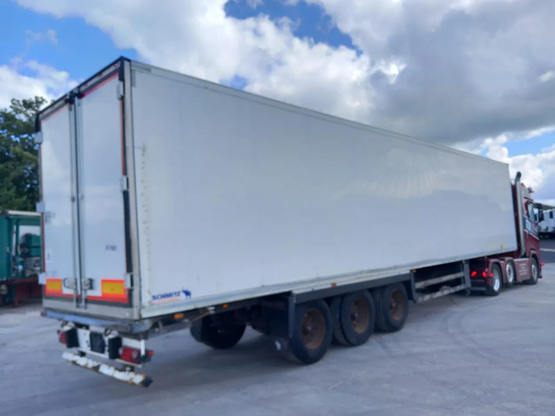 Schmitz Cargobull Schmitz Cargobull PRICES FROM €6950 TO €8950,- 40 X CARRIER 1850 MT D/E SAF AXELS - Semi-reboque frigorífico: foto 4 Schmitz Cargobull Schmitz Cargobull PRICES FROM €6950 TO €8950,- 40 X CARRIER 1850 MT D/E SAF AXELS - Semi-reboque frigorífico: foto 4