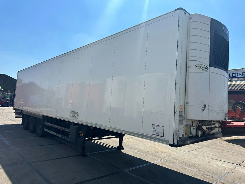 Schmitz Cargobull Schmitz Cargobull PRICES FROM €6950 TO €8950,- 40 X CARRIER 1850 MT D/E SAF AXELS - Semi-reboque frigorífico: foto 3 Schmitz Cargobull Schmitz Cargobull PRICES FROM €6950 TO €8950,- 40 X CARRIER 1850 MT D/E SAF AXELS - Semi-reboque frigorífico: foto 3
