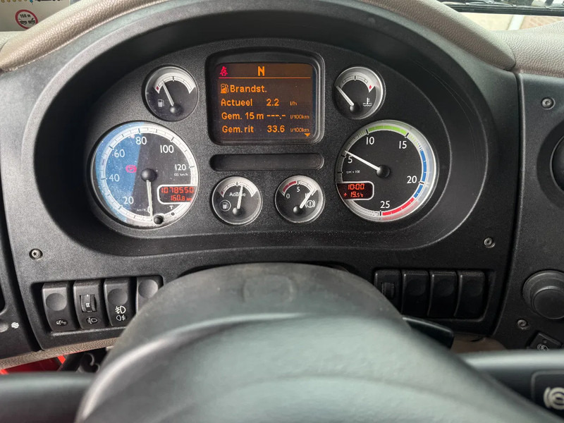 Leasing de DAF XF 105.410 4X2 MEGA STANDKLIMA AIRCO DAF XF 105.410 4X2 MEGA STANDKLIMA AIRCO: foto 11