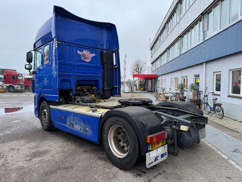 DAF XF 105.460 4X2 SKIRTS EURO 5 ONLY 770.446 KM HOLLAND TRUCK - Tractor: foto 3 DAF XF 105.460 4X2 SKIRTS EURO 5 ONLY 770.446 KM HOLLAND TRUCK - Tractor: foto 3