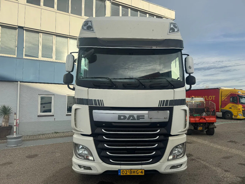 DAF XF 460 4X2 EURO 6 SKIRTS MX BRAKE NEW TACHO - Tractor: foto 2 DAF XF 460 4X2 EURO 6 SKIRTS MX BRAKE NEW TACHO - Tractor: foto 2