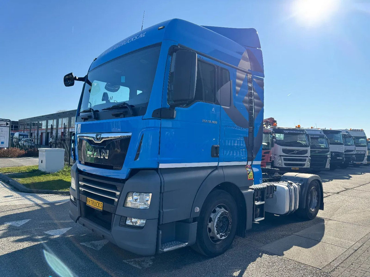 MAN TGX 18.460 4X2 - EURO 6 + TÜV 02-2026 - Tractor: foto 1 MAN TGX 18.460 4X2 - EURO 6 + TÜV 02-2026 - Tractor: foto 1