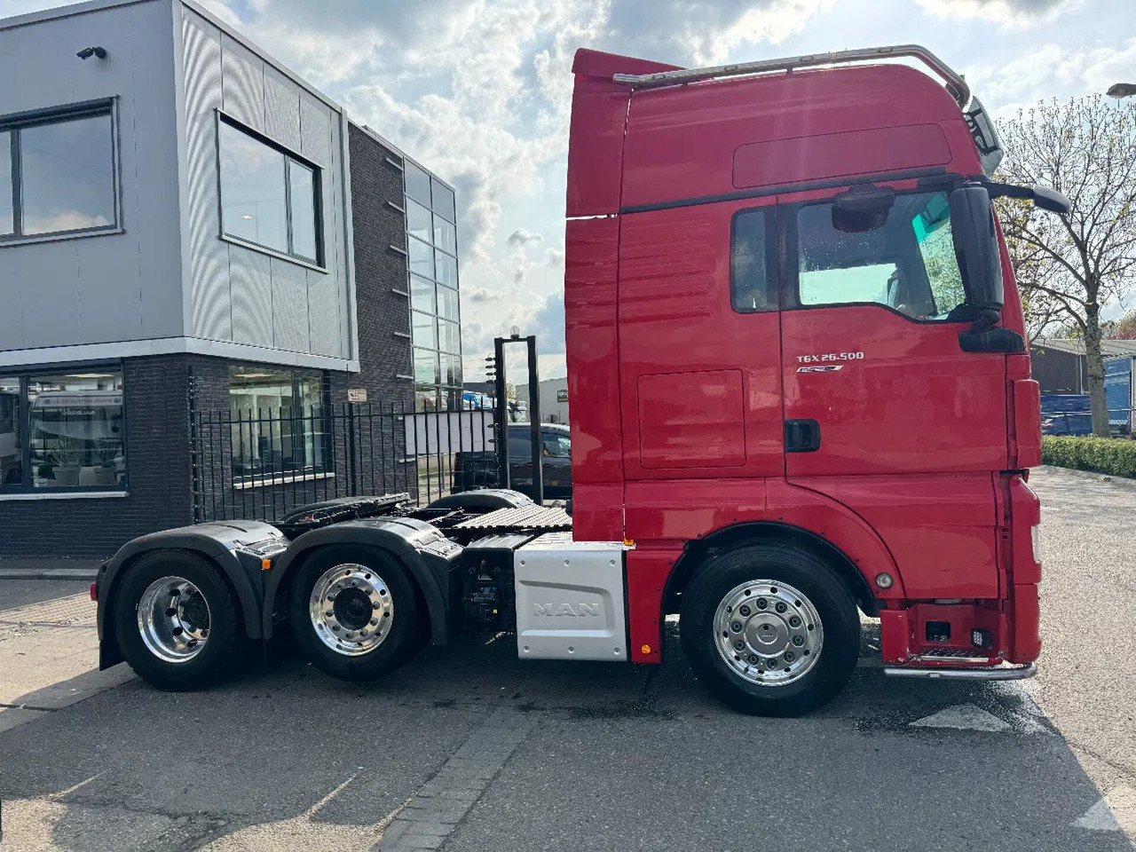 MAN TGX 26.500 6X2 EURO 6 ALCOA SPOILERS 2020 - Tractor: foto 4 MAN TGX 26.500 6X2 EURO 6 ALCOA SPOILERS 2020 - Tractor: foto 4