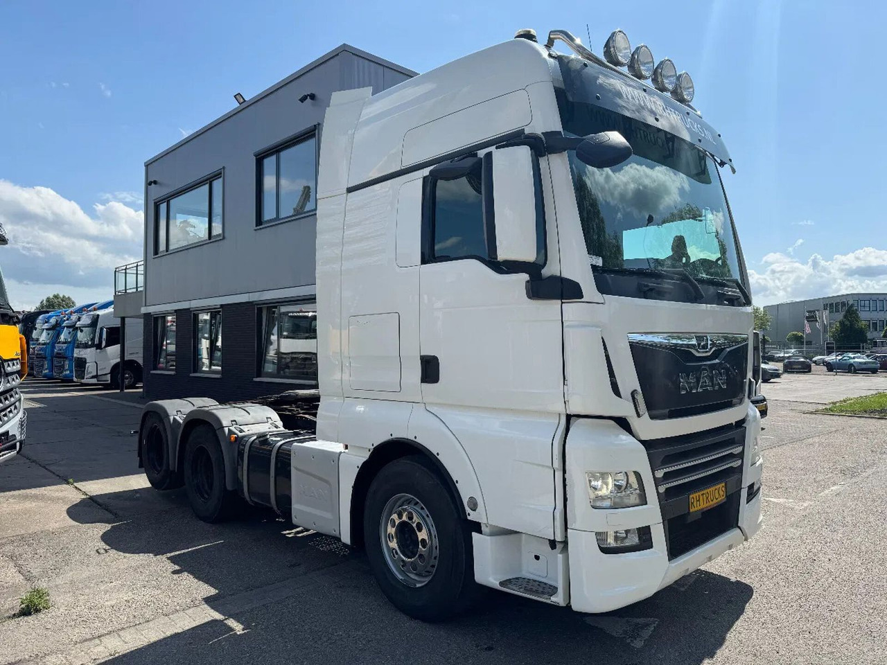 MAN TGX 28.500 6X2 EURO 6 RETARDER DOUBLE AIR - Tractor: foto 3 MAN TGX 28.500 6X2 EURO 6 RETARDER DOUBLE AIR - Tractor: foto 3