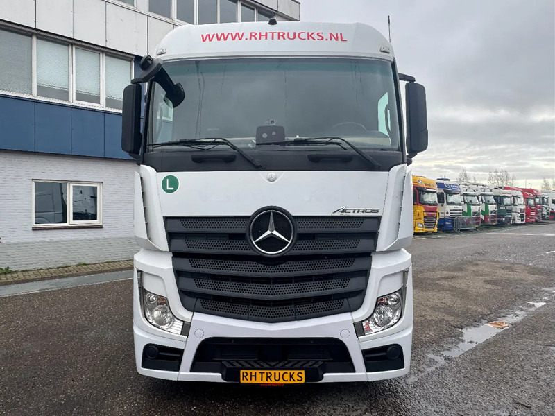 Mercedes-Benz Actros 1842 4X2 EURO 6 MEGA DOUBLE TANK - Tractor: foto 2 Mercedes-Benz Actros 1842 4X2 EURO 6 MEGA DOUBLE TANK - Tractor: foto 2