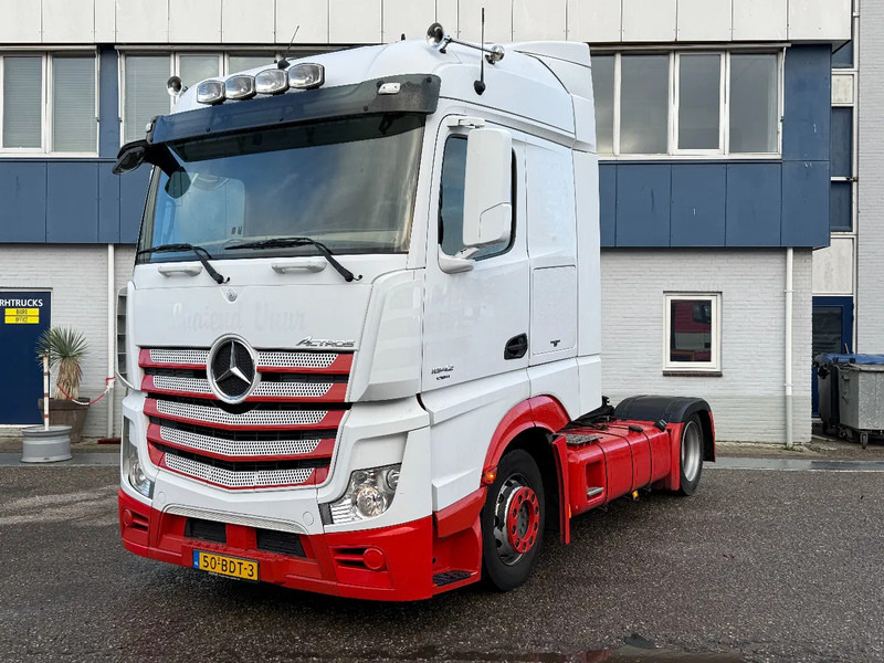 Mercedes-Benz Actros 1842 4X2 MEGA + LIFTING DISH (HEFSCHOTEL) - Tractor: foto 1 Mercedes-Benz Actros 1842 4X2 MEGA + LIFTING DISH (HEFSCHOTEL) - Tractor: foto 1