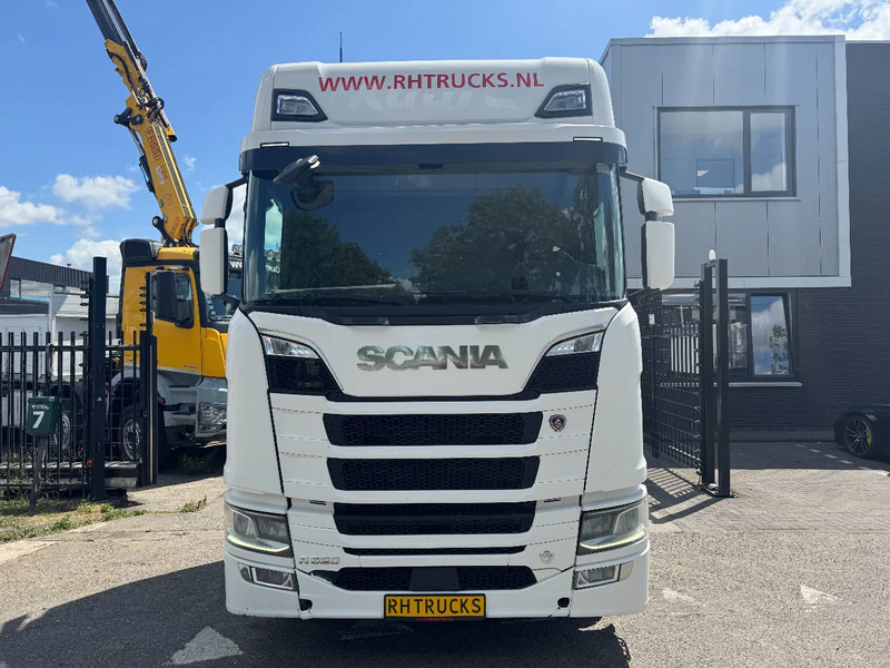 Scania R520 V8 NGS 6X4 EURO 6 - Tractor: foto 2 Scania R520 V8 NGS 6X4 EURO 6 - Tractor: foto 2