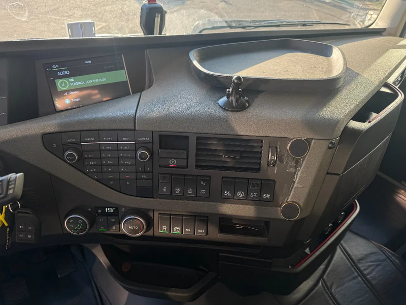 Tractor Volvo FH 460 6X2 EURO 6 CHASSIS 2021 STEERING AXLE SKIRTS: foto 15 Tractor Volvo FH 460 6X2 EURO 6 CHASSIS 2021 STEERING AXLE SKIRTS: foto 15