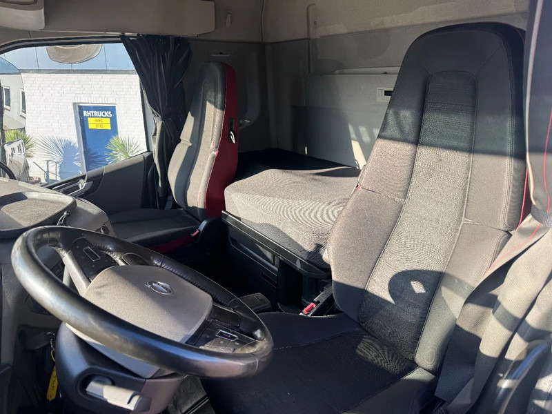 Tractor Volvo FH 460 6X2 EURO 6 CHASSIS 2021 STEERING AXLE SKIRTS: foto 12 Tractor Volvo FH 460 6X2 EURO 6 CHASSIS 2021 STEERING AXLE SKIRTS: foto 12